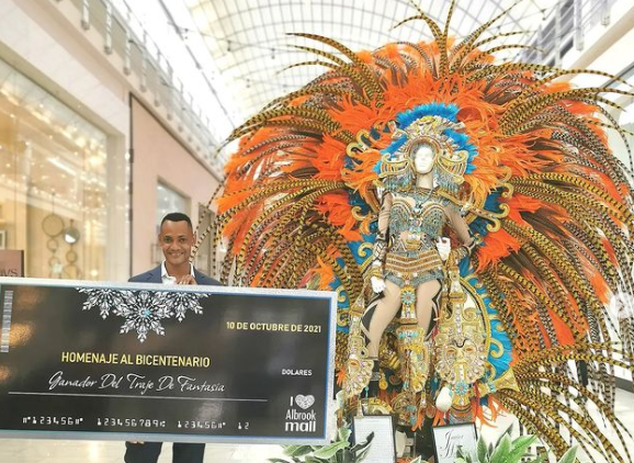 la-independencia-en-albrook-mall